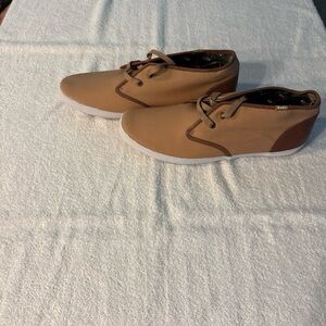 Keds Men’s Tan Brown Sneakers Minimalist Design